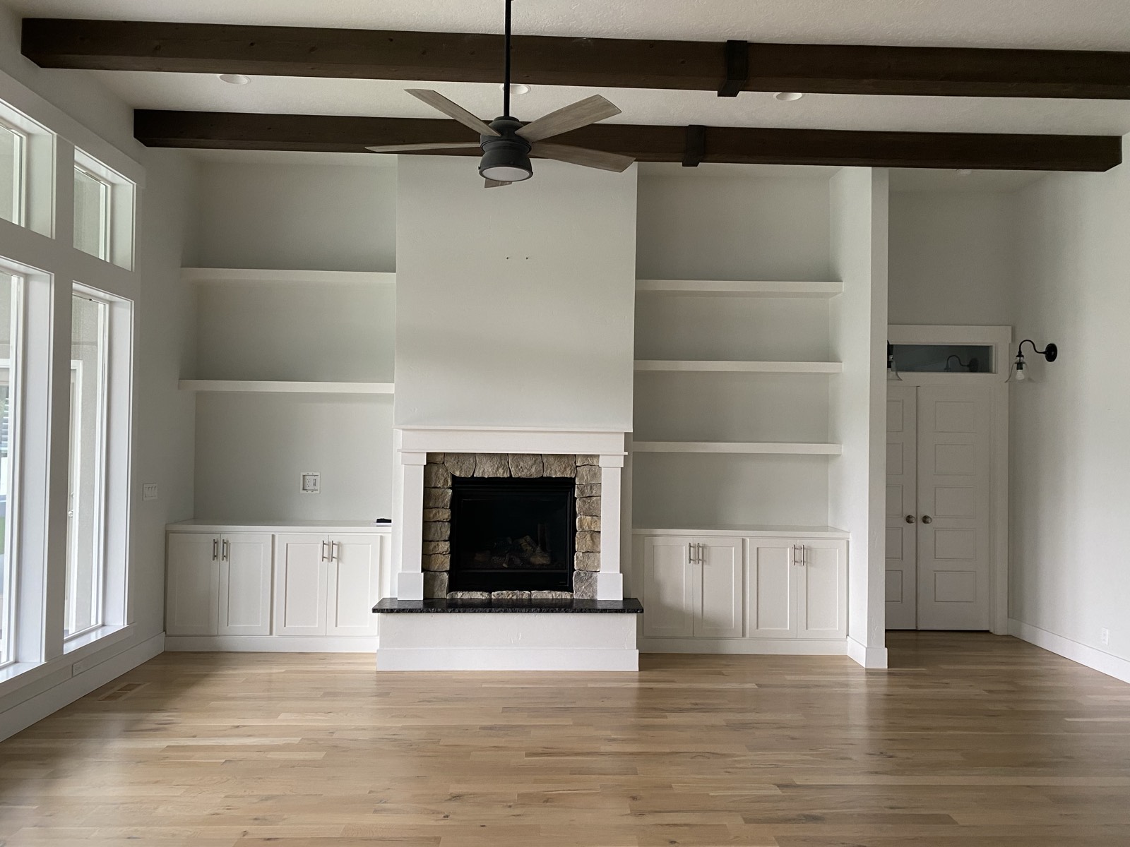 Custom built-ins in the Craftsman Retreat home