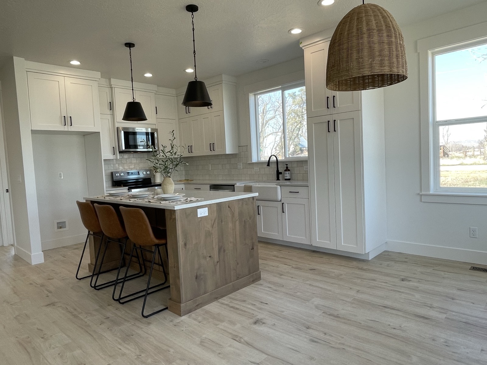 Dining space in the Modern Farmhouse custom home by Thunder Mountain Homes